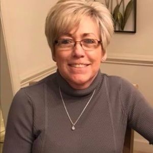 Meet your Posher, Joan